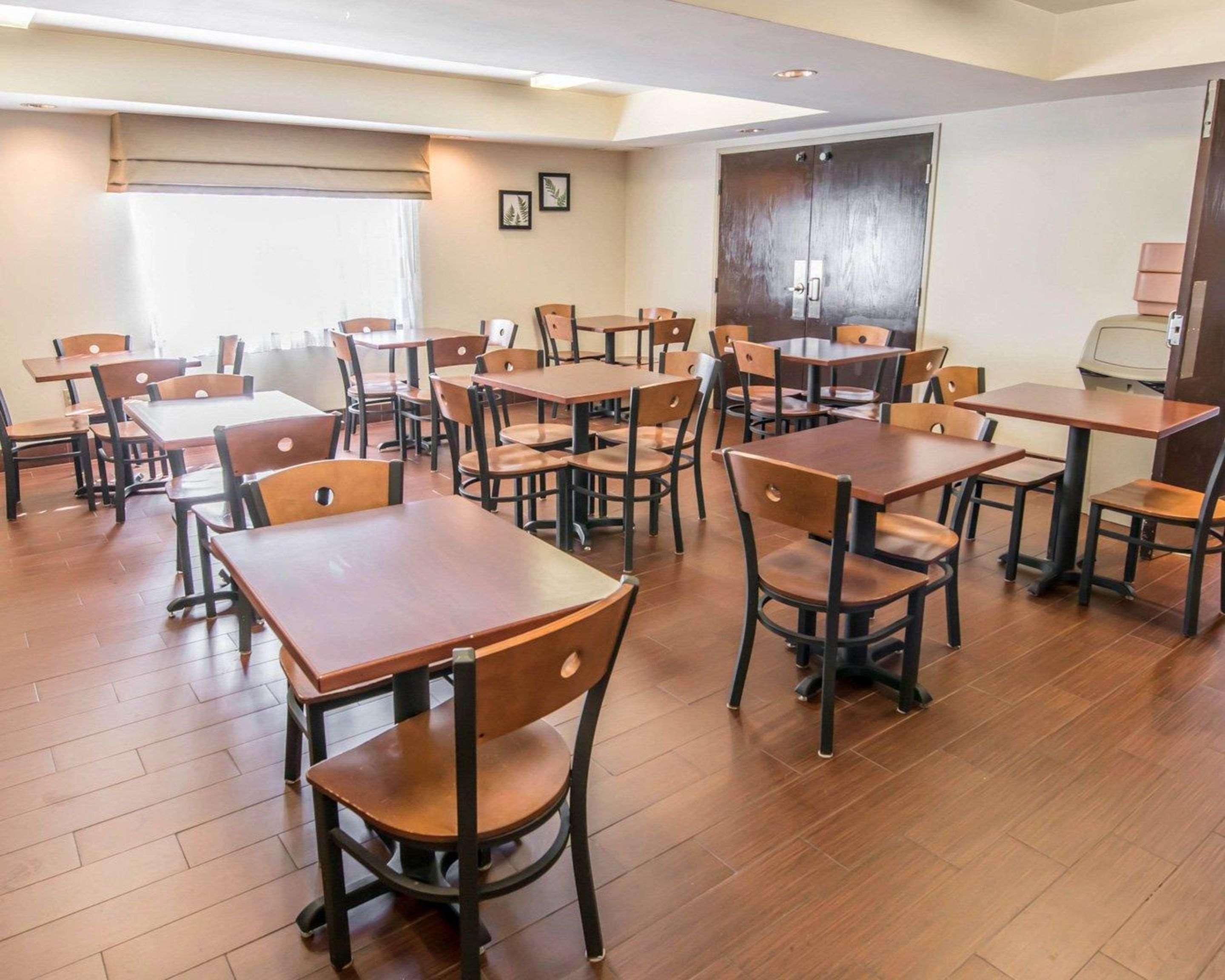 Sleep Inn & Suites Princeton I-77 Екстер'єр фото
